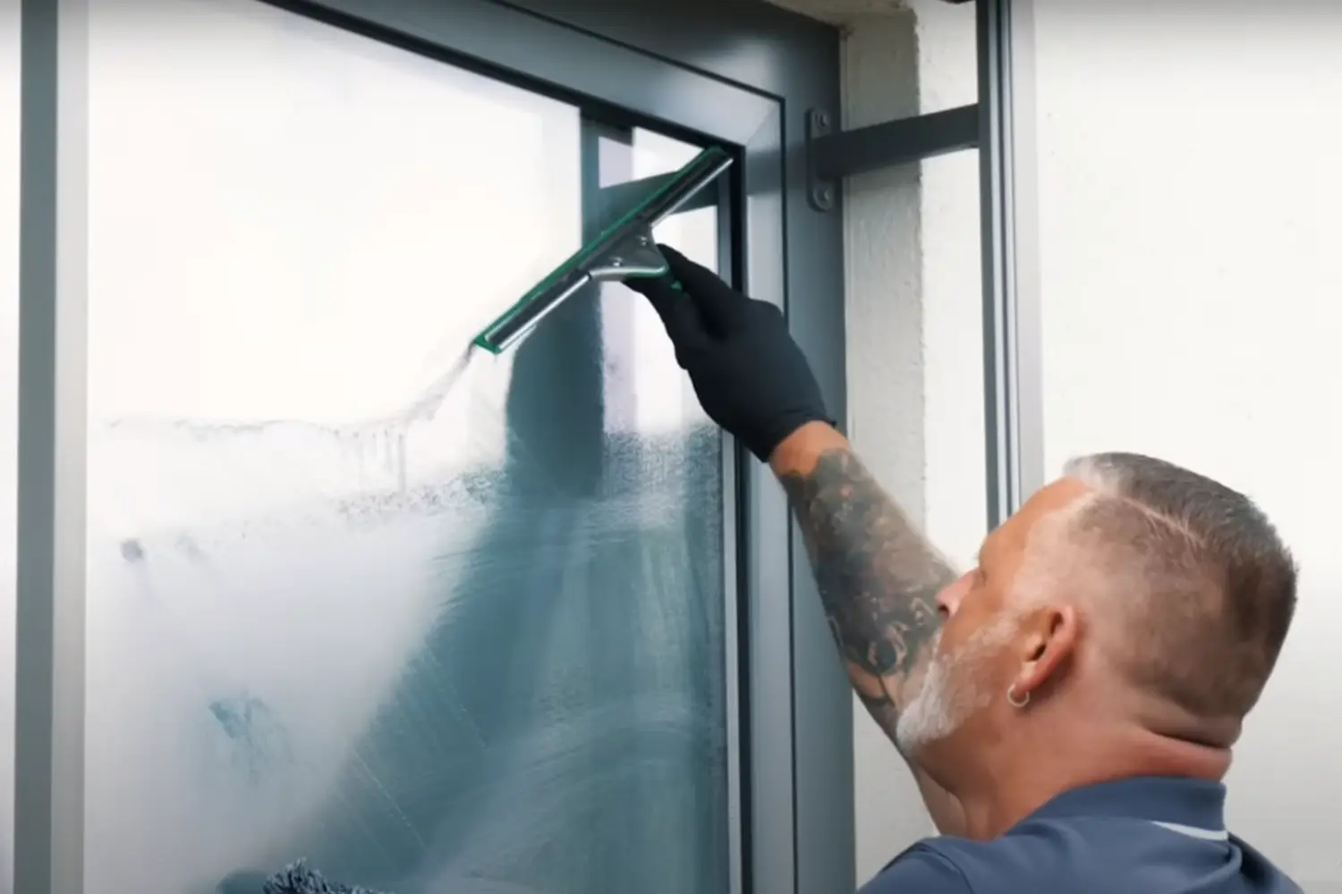 how to clean windows